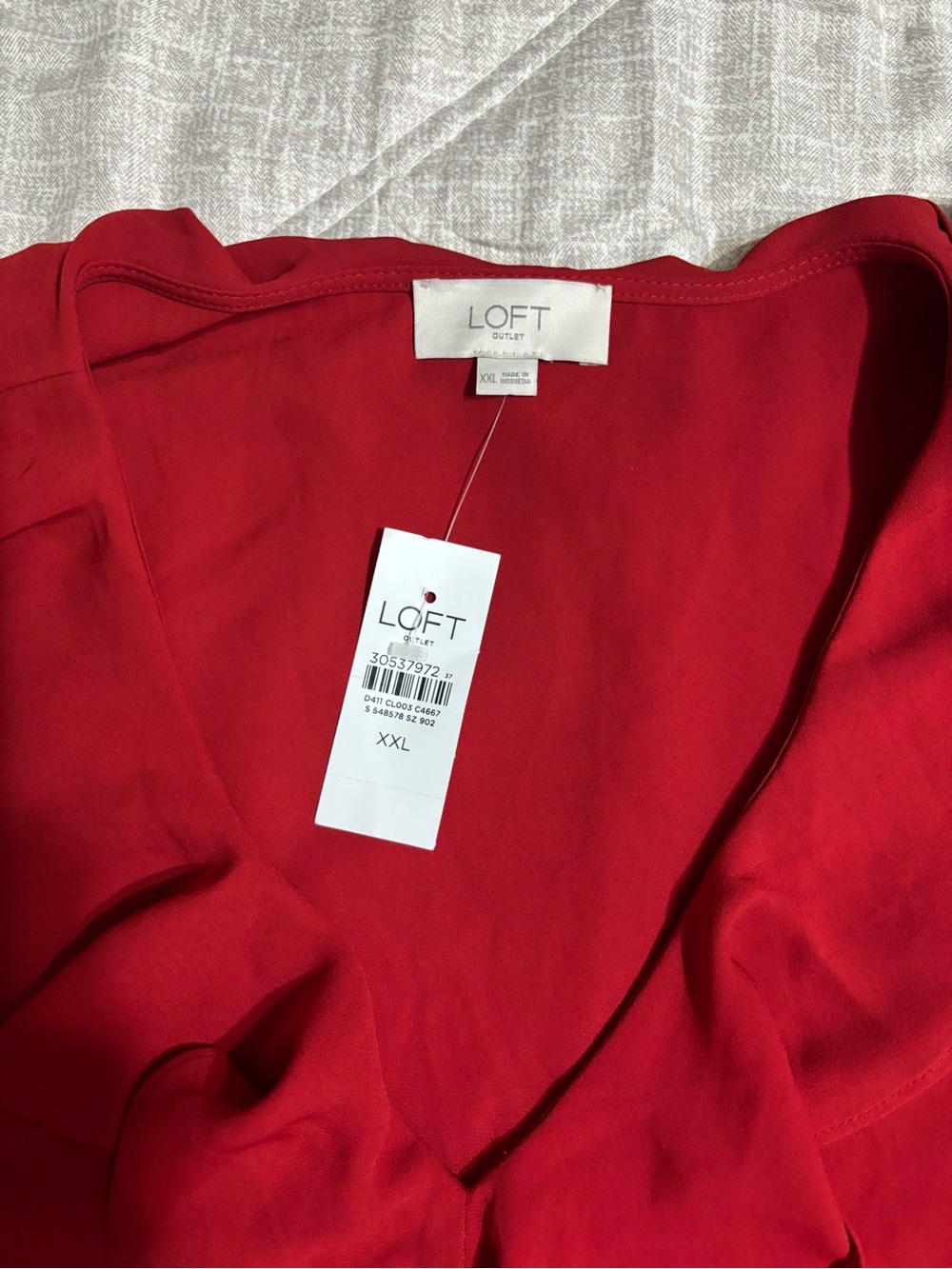 LOFT Deep Red Ruffle V-Neck Blouse - Picture 4 of 9